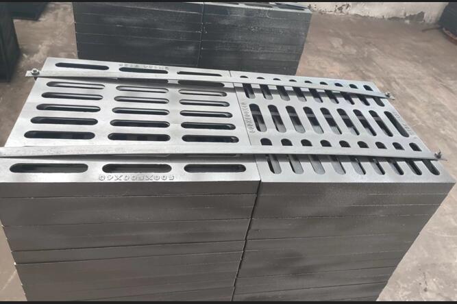 Rejilla.jpg Grate.jpg